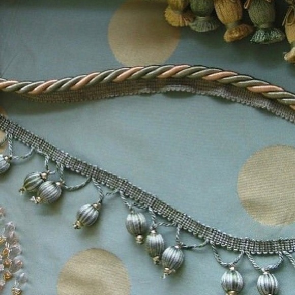 Meet your Posher, Schindler’s Fabrics ❤️ - Picture 3 of 9